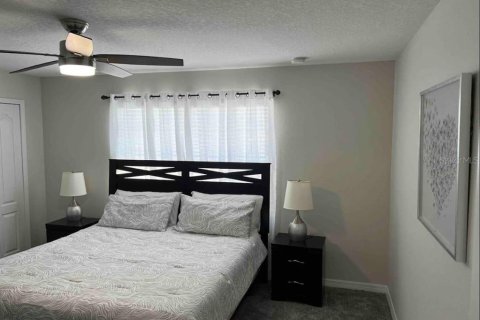 Adosado en alquiler en Kissimmee, Florida, 4 dormitorios, 176.7 m2 № 2104075 - foto 10
