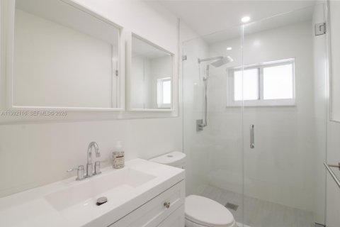 Copropriété à louer à Fort Lauderdale, Floride: 2 chambres, 53.42 m2 № 2062429 - photo 25