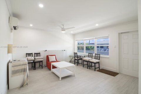 Copropriété à louer à Fort Lauderdale, Floride: 2 chambres, 53.42 m2 № 2062429 - photo 14