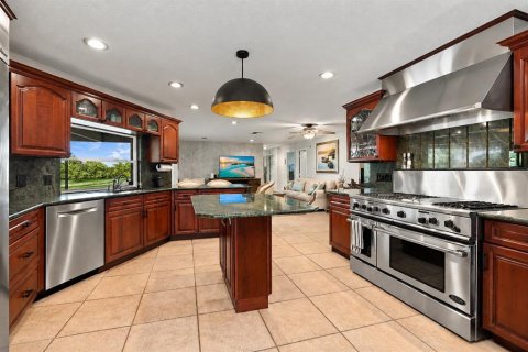 Villa ou maison à vendre à Port Charlotte, Floride: 3 chambres, 220.92 m2 № 2410600 - photo 8