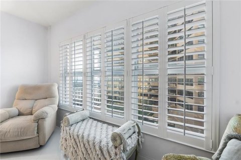 Condo in Fort Lauderdale, Florida, 2 bedrooms  № 2268293 - photo 10