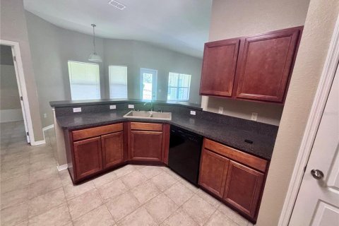 Casa en alquiler en Ocala, Florida, 4 dormitorios, 212.65 m2 № 1906126 - foto 6