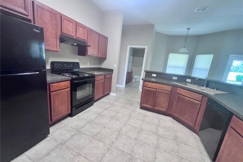 Casa en alquiler en Ocala, Florida, 4 dormitorios, 212.65 m2 № 1906126 - foto 5