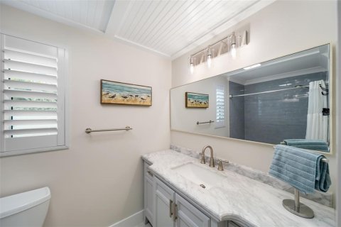 Condominio en venta en Longboat Key, Florida, 2 dormitorios, 115.29 m2 № 2148273 - foto 24