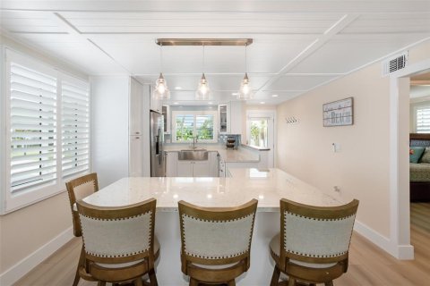 Condominio en venta en Longboat Key, Florida, 2 dormitorios, 115.29 m2 № 2148273 - foto 11