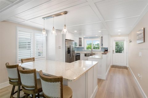 Condominio en venta en Longboat Key, Florida, 2 dormitorios, 115.29 m2 № 2148273 - foto 6