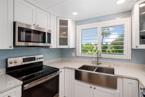 Condominio en venta en Longboat Key, Florida, 2 dormitorios, 115.29 m2 № 2148273 - foto 10