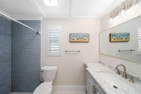Condominio en venta en Longboat Key, Florida, 2 dormitorios, 115.29 m2 № 2148273 - foto 23