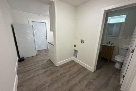 Villa ou maison à vendre à Tampa, Floride: 3 chambres, 76.55 m2 № 2142468 - photo 11