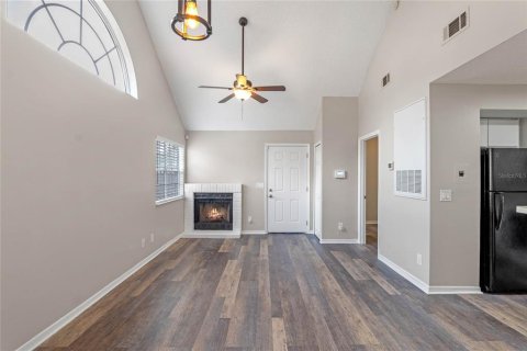 Condo in Altamonte Springs, Florida, 2 bedrooms  № 1513102 - photo 8
