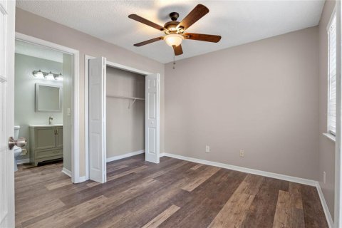 Condo in Altamonte Springs, Florida, 2 bedrooms  № 1513102 - photo 17