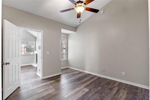 Condo in Altamonte Springs, Florida, 2 bedrooms  № 1513102 - photo 27