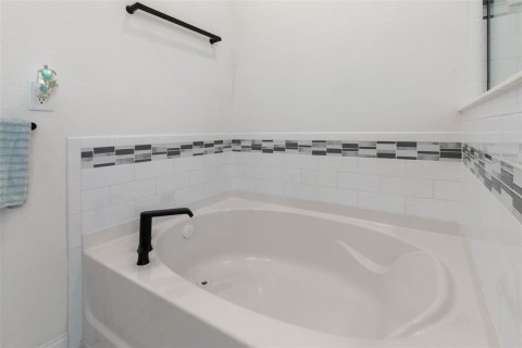 Villa ou maison à vendre à Palm Coast, Floride: 4 chambres, 211.63 m2 № 1842962 - photo 25