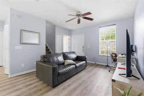 Touwnhouse à vendre à Wesley Chapel, Floride: 2 chambres, 107.02 m2 № 2091696 - photo 7