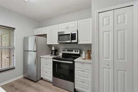 Touwnhouse à vendre à Wesley Chapel, Floride: 2 chambres, 107.02 m2 № 2091696 - photo 22