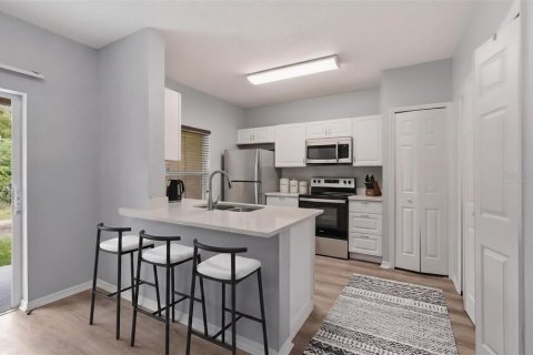 Touwnhouse à vendre à Wesley Chapel, Floride: 2 chambres, 107.02 m2 № 2091696 - photo 18