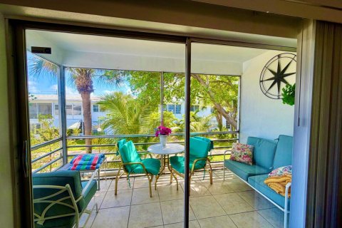 Condominio en venta en Pompano Beach, Florida, 2 dormitorios, 65.5 m2 № 2240246 - foto 6