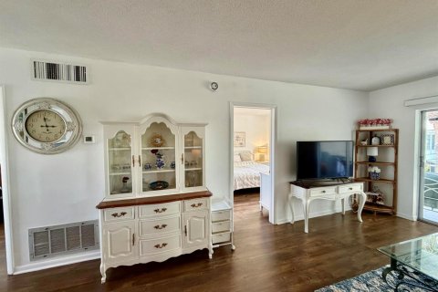 Condominio en venta en Pompano Beach, Florida, 2 dormitorios, 65.5 m2 № 2240246 - foto 11