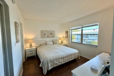 Condominio en venta en Pompano Beach, Florida, 2 dormitorios, 65.5 m2 № 2240246 - foto 14