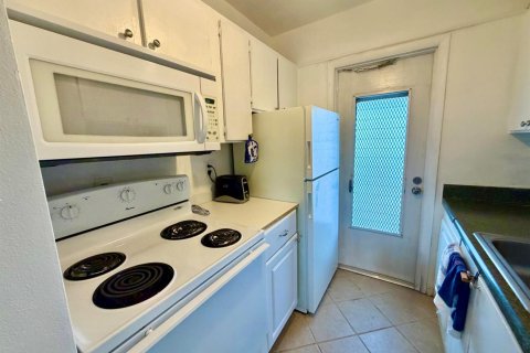 Condominio en venta en Pompano Beach, Florida, 2 dormitorios, 65.5 m2 № 2240246 - foto 29