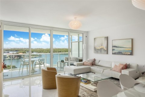 Condominio en venta en Sunny Isles Beach, Florida, 3 dormitorios, 158.4 m2 № 2428308 - foto 4
