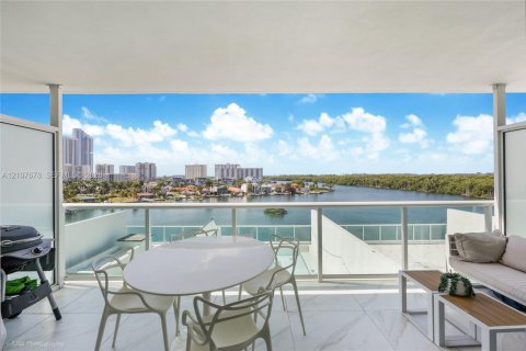 Condominio en venta en Sunny Isles Beach, Florida, 3 dormitorios, 158.4 m2 № 2428308 - foto 6