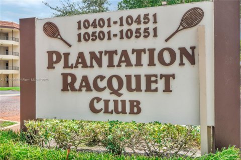 Condo in Plantation, Florida, 2 bedrooms  № 1889822 - photo 9