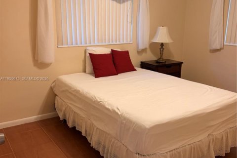 Villa ou maison à vendre à Palmetto Bay, Floride: 3 chambres, 100.15 m2 № 2009579 - photo 8