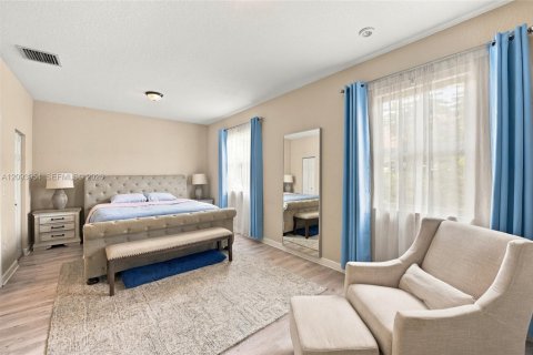 Casa en venta en Miami, Florida, 3 dormitorios, 168.34 m2 № 2378819 - foto 22