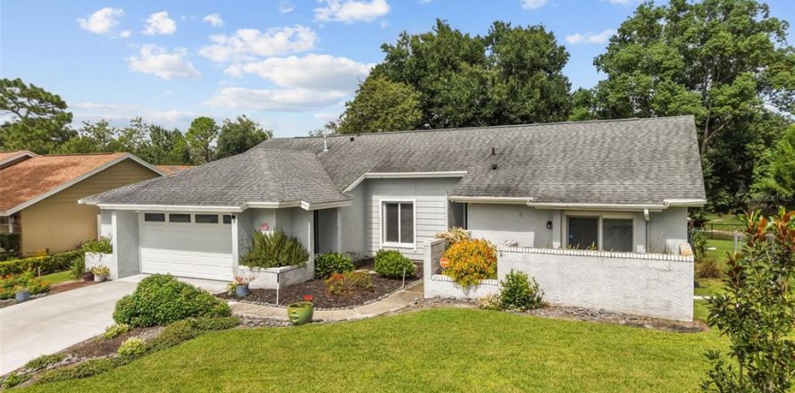 Villa ou maison à Casselberry, Floride 3 chambres, 147.62 m2 № 2389169