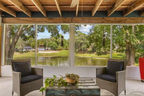 Villa ou maison à vendre à Casselberry, Floride: 3 chambres, 147.62 m2 № 2389169 - photo 4