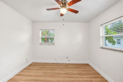 Villa ou maison à louer à Largo, Floride: 3 chambres, 128.39 m2 № 2407056 - photo 15