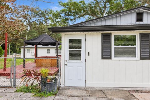 Villa ou maison à louer à Largo, Floride: 3 chambres, 128.39 m2 № 2407056 - photo 4