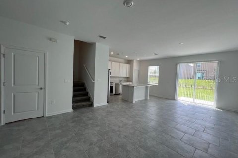 Adosado en alquiler en Davenport, Florida, 3 dormitorios, 174.01 m2 № 1796865 - foto 6