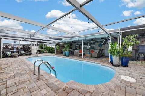 Villa ou maison à vendre à Apollo Beach, Floride: 3 chambres, 140.75 m2 № 2408823 - photo 11