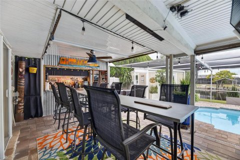 Villa ou maison à vendre à Apollo Beach, Floride: 3 chambres, 140.75 m2 № 2408823 - photo 9