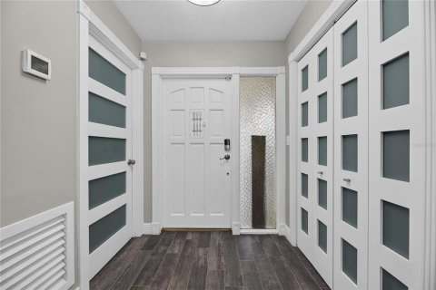 Villa ou maison à vendre à Apollo Beach, Floride: 3 chambres, 140.75 m2 № 2408823 - photo 19