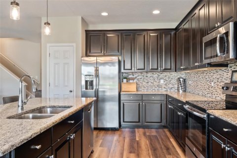 Casa en venta en Spring Hill, Florida, 5 dormitorios, 293.11 m2 № 1746843 - foto 12