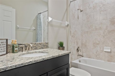 Casa en venta en Spring Hill, Florida, 5 dormitorios, 293.11 m2 № 1746843 - foto 28