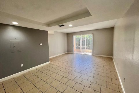 Adosado en alquiler en Kissimmee, Florida, 3 dormitorios, 140.47 m2 № 1827720 - foto 6