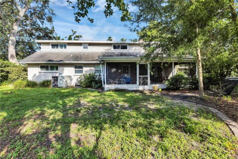 House in Tampa, Florida 4 bedrooms, 198.35 sq.m. № 1846476 - photo 9