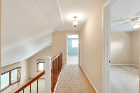 House in Tampa, Florida 4 bedrooms, 198.35 sq.m. № 1846476 - photo 25