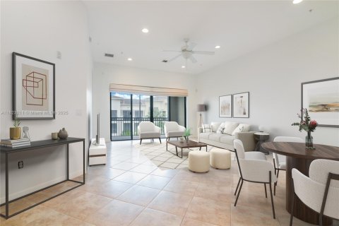 Apartment in Sunrise, Florida 2 bedrooms, 121.61 sq.m. № 1797681 - photo 2