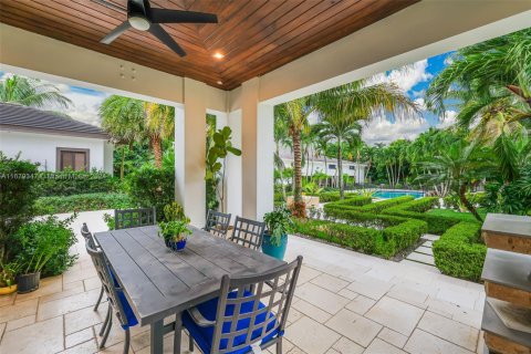 House in Homestead, Florida 6 bedrooms, 516.54 sq.m. № 1754275 - photo 21