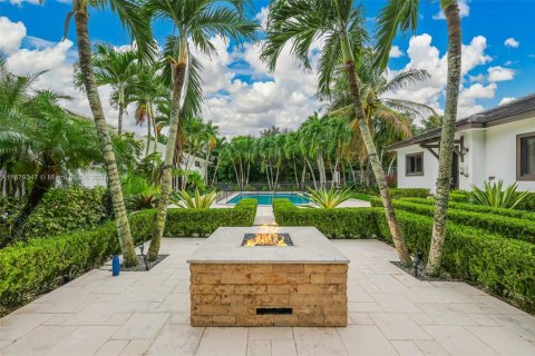 House in Homestead, Florida 6 bedrooms, 516.54 sq.m. № 1754275 - photo 22