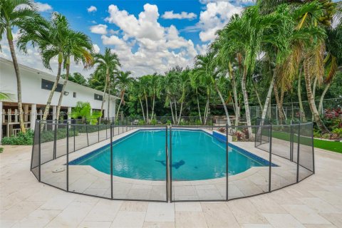 House in Homestead, Florida 6 bedrooms, 516.54 sq.m. № 1754275 - photo 23