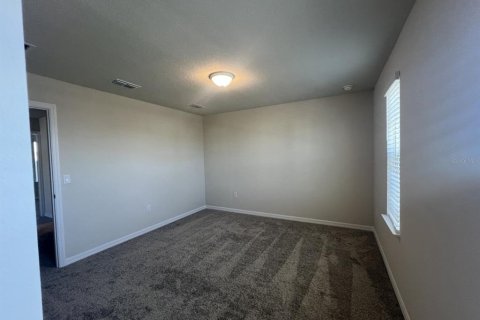 Villa ou maison à louer à Apopka, Floride: 3 chambres, 145.67 m2 № 2296966 - photo 25