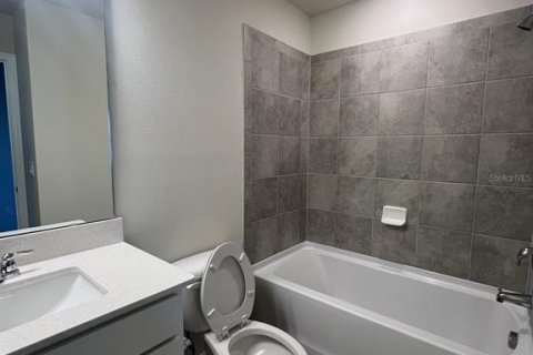 Villa ou maison à louer à Apopka, Floride: 3 chambres, 145.67 m2 № 2296966 - photo 17