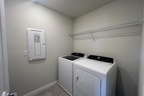 Villa ou maison à louer à Apopka, Floride: 3 chambres, 145.67 m2 № 2296966 - photo 24