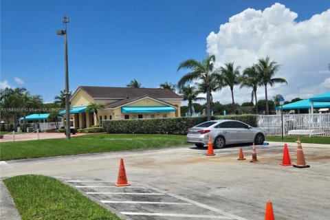 Condo in Homestead, Florida, 3 bedrooms № 1939203 - photo 23